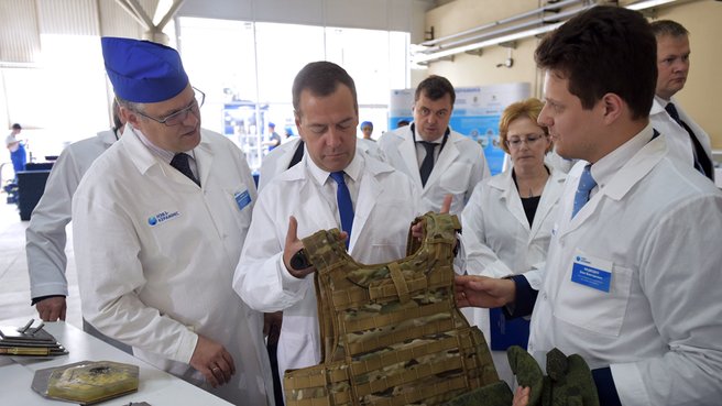 Медведев оценил развитие новосибирских технопарков